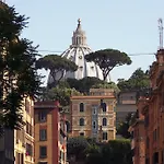 285 Vatican 3*