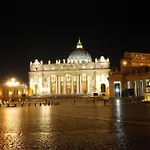 285 Vatican בית הארחה 3*